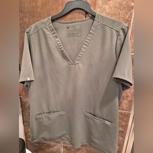 Figs Classic V-Neck Scrub Set in Olive